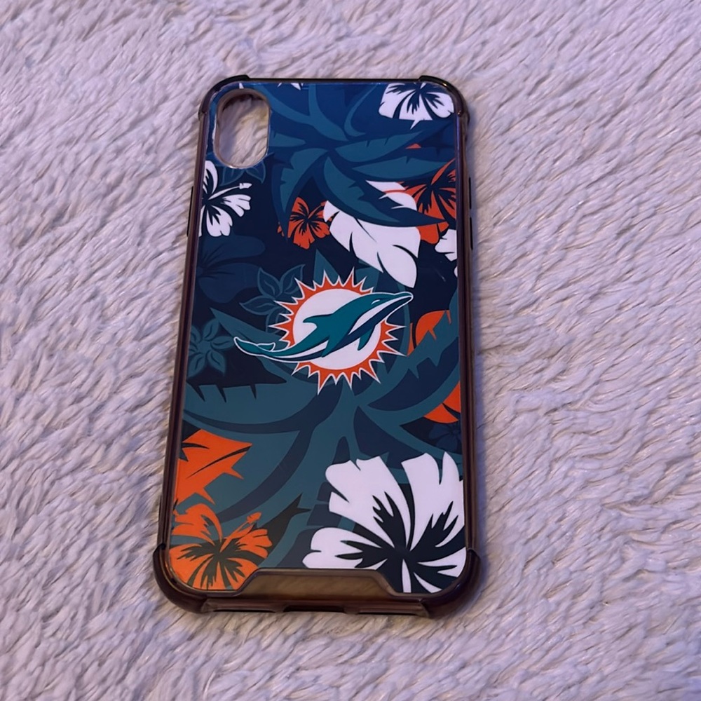 Miami Dolphins phone case (palm trees)